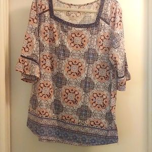 Pretty blue & pink 3/4 tunic with square neck